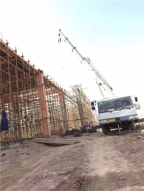 夏河县25 吨、50 吨吊车怎么选？多大重量 / 半径适合对应车型？